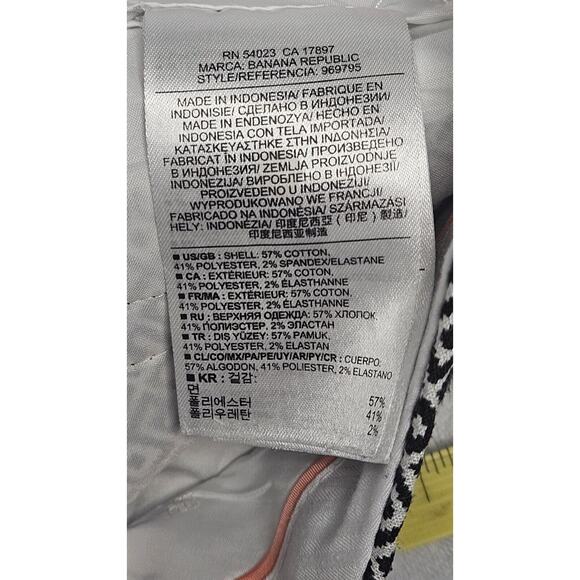 Banana Republic Women's Sz 4 Hampton Short Black/White Textured Diamond Shorts - Picture 8 of 9